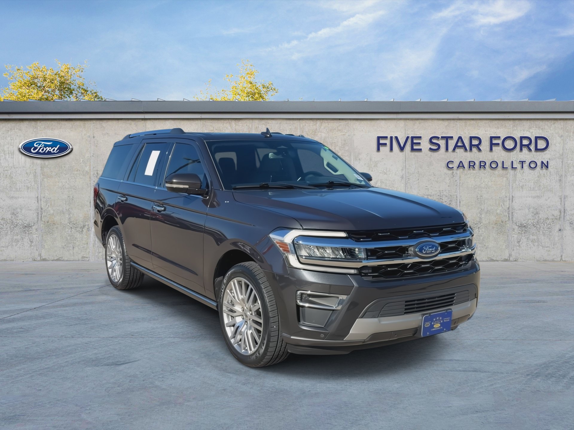 Certified 2024 Ford Expedition Limited AWD/4WD image 2