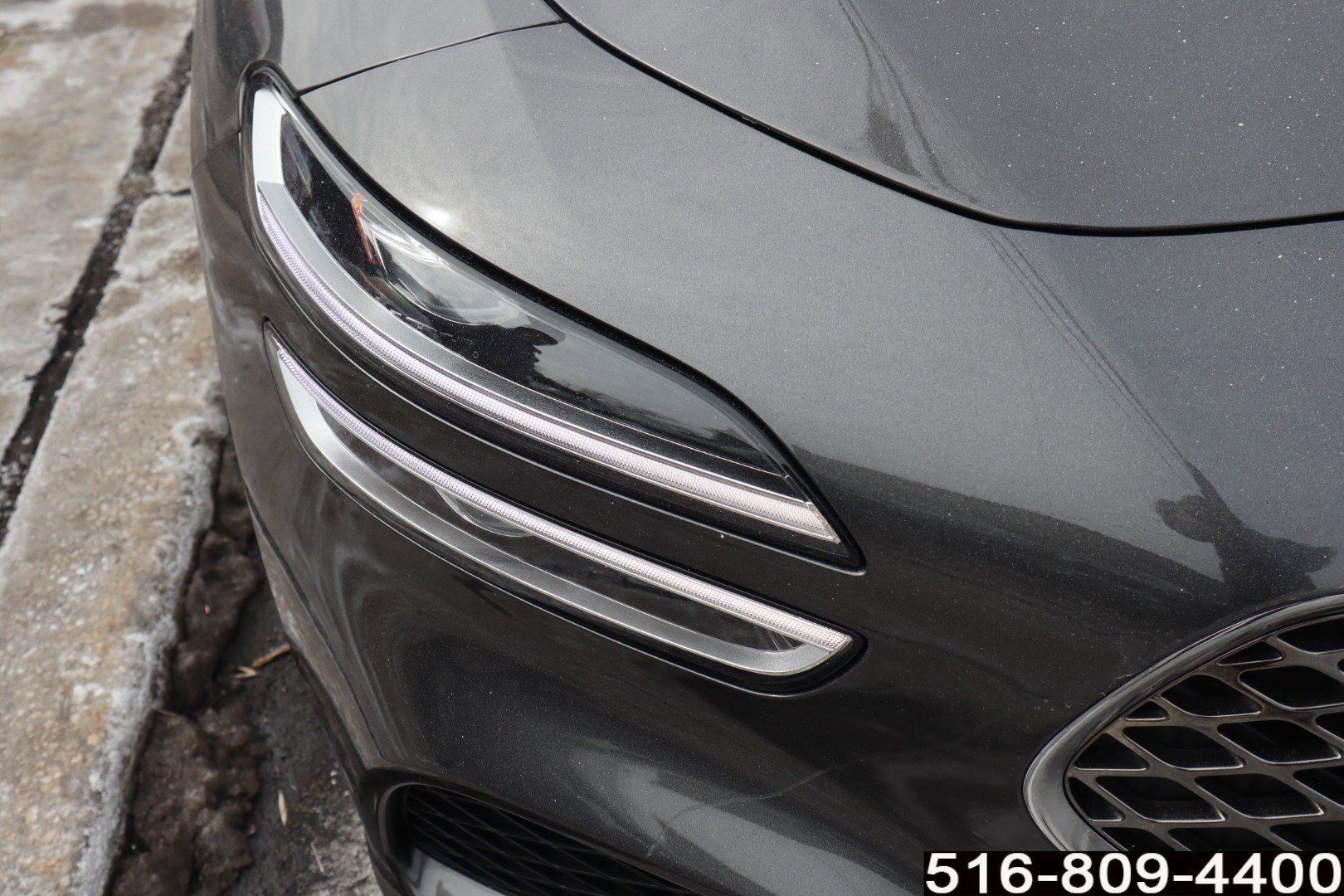 Used 2022 Genesis G70 2.0T image 12