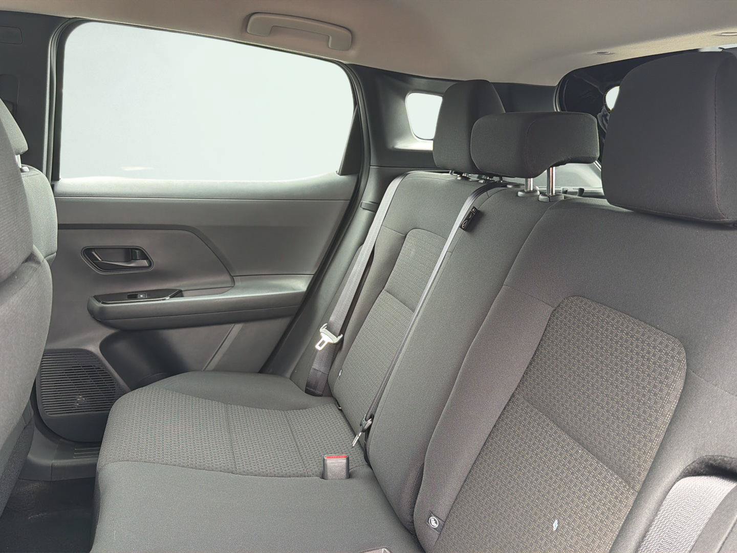 New 2027 Nissan Kicks S FWD image 29