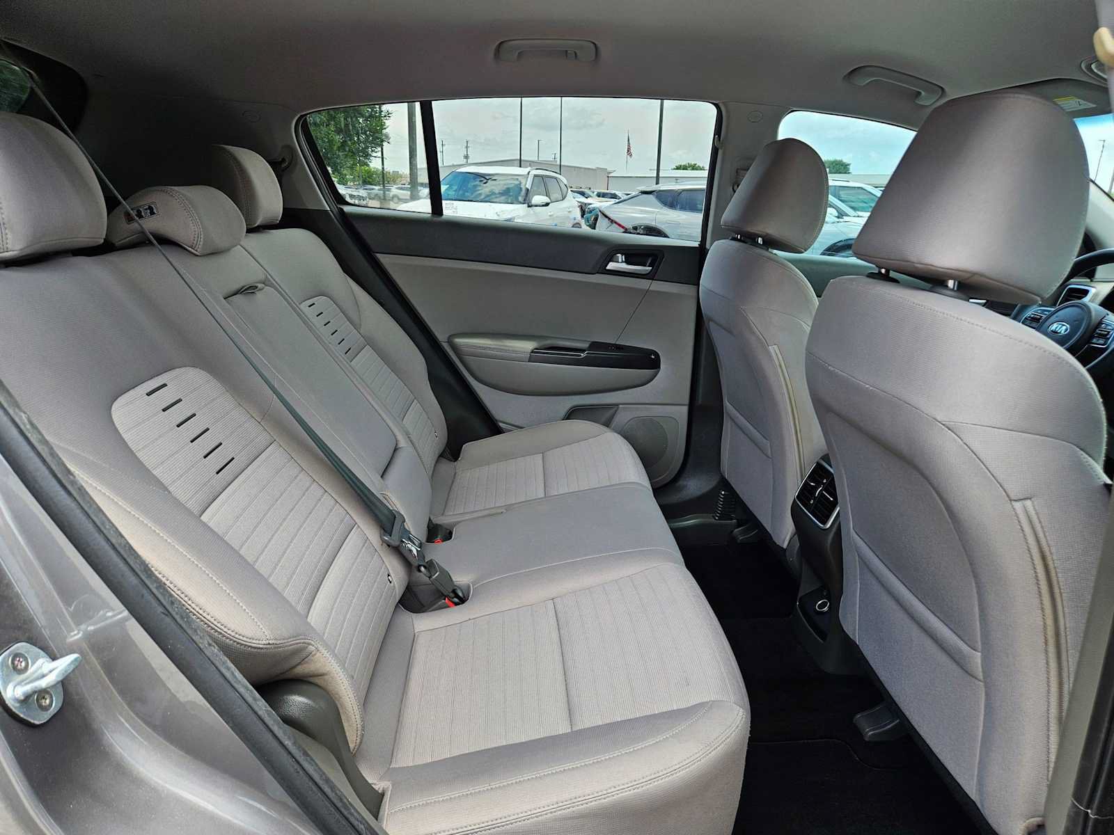 Used 2018 Kia Sportage LX FWD image 15