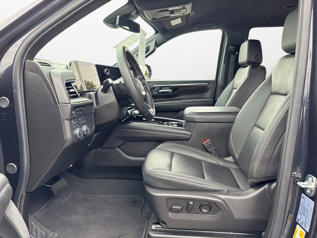 Used 2025 Chevrolet Tahoe Z71 image 9