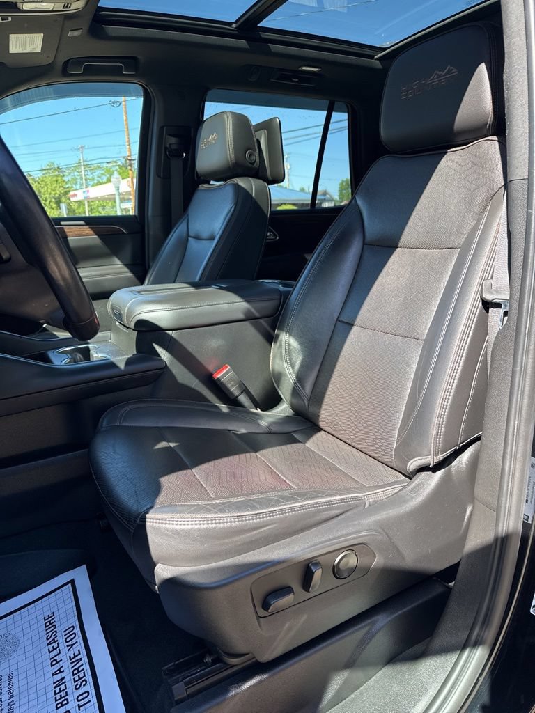 Used 2021 Chevrolet Tahoe High Country AWD/4WD image 30