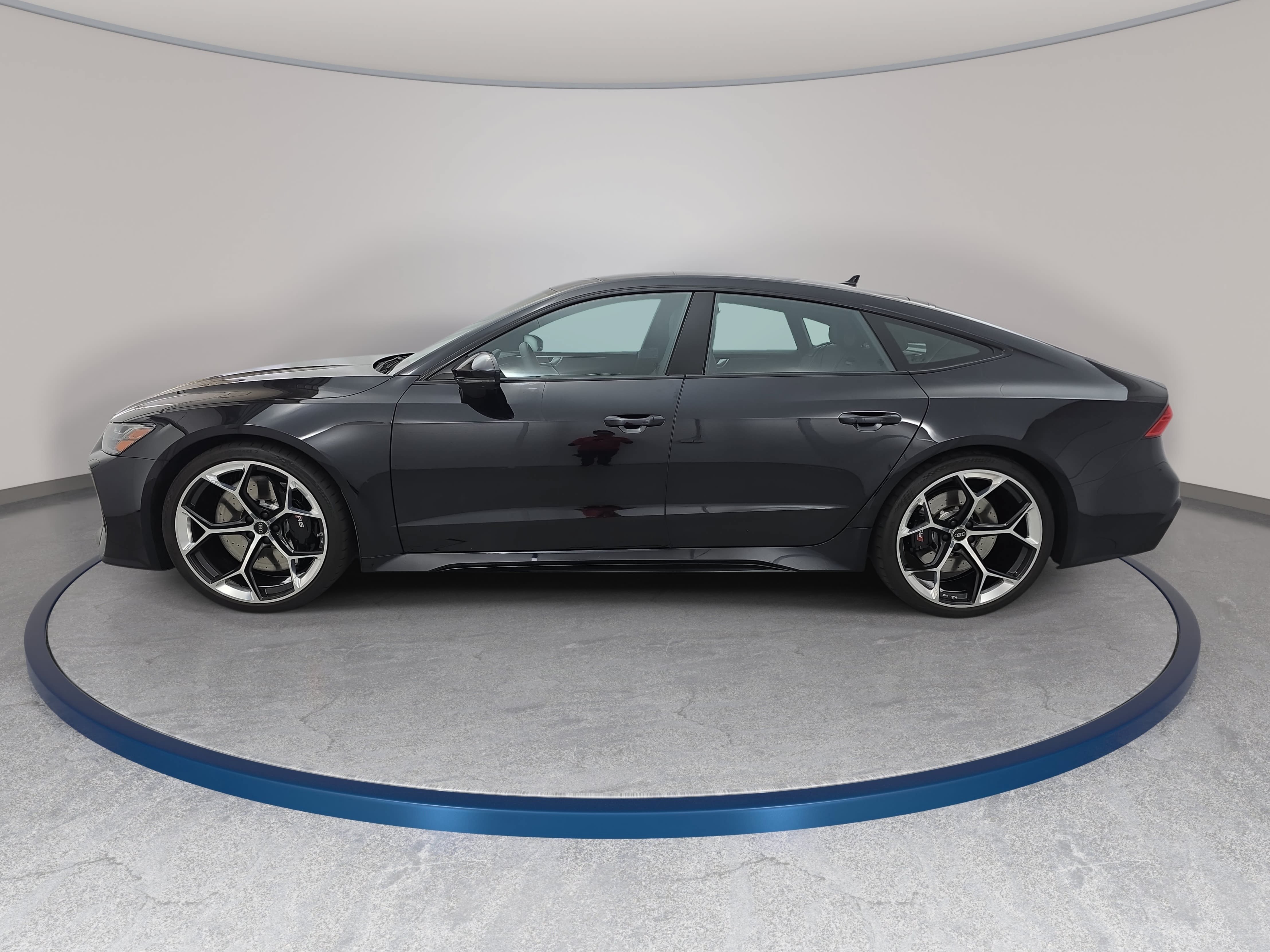 Used 2024 Audi RS 7 Performance AWD/4WD image 8