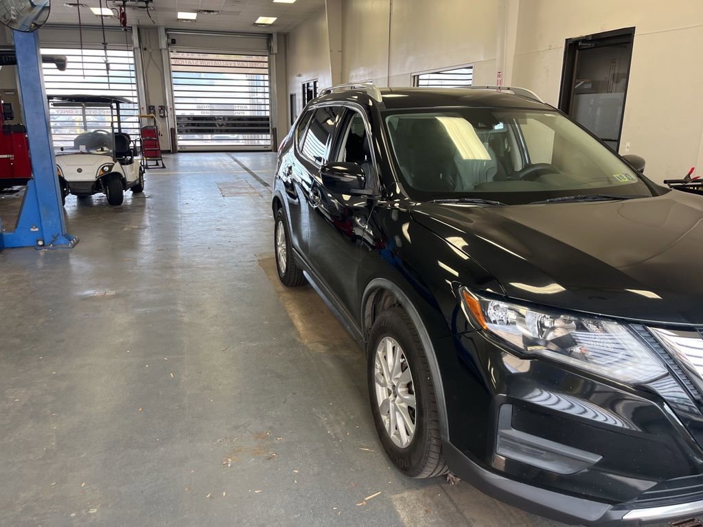 Used 2019 Nissan Rogue SV