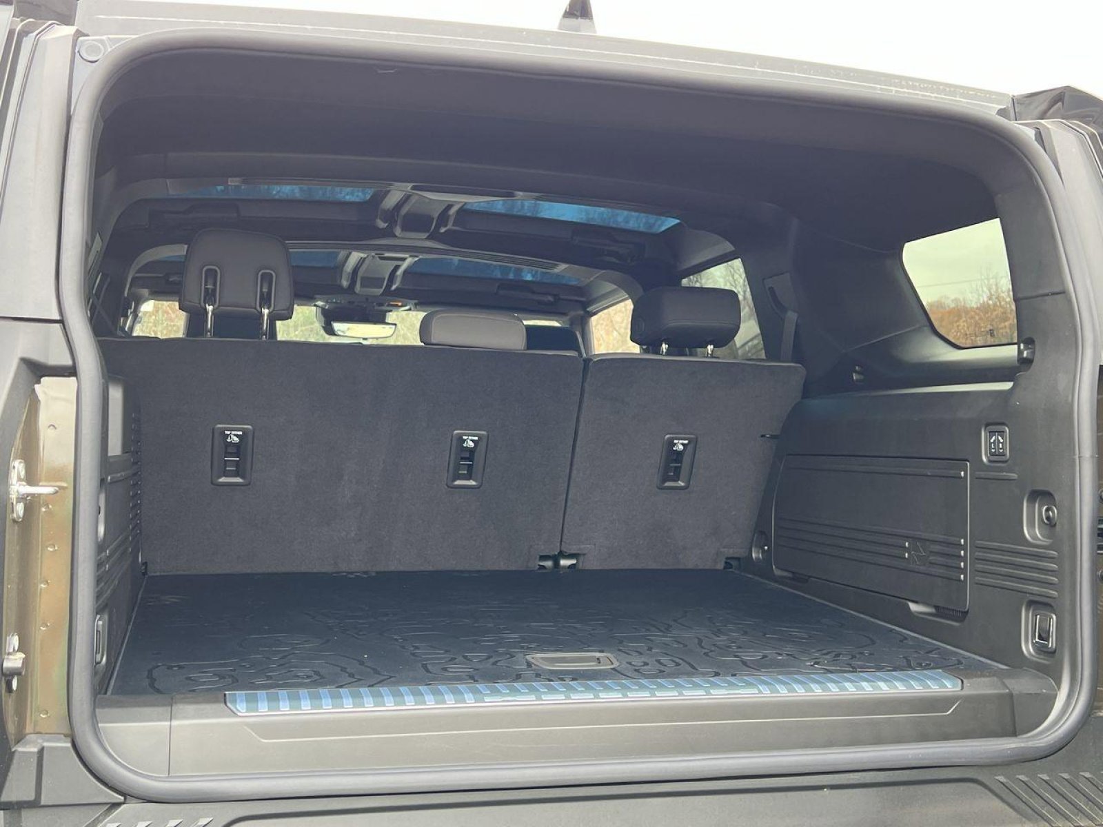 New 2025 GMC Hummer EV 3X w/ Extreme Off-Road Package image 20