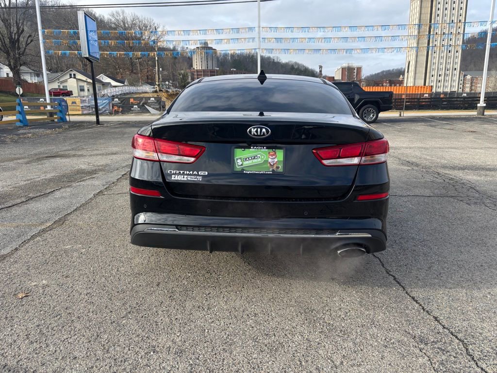 Used 2020 Kia Optima LX image 3