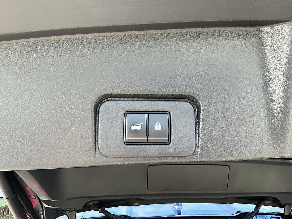 Certified 2023 Nissan Rogue SL w/ SL Premium Package AWD/4WD image 29