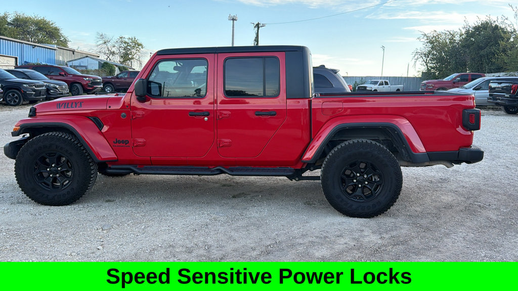 Used 2022 Jeep Gladiator Sport AWD/4WD image 11