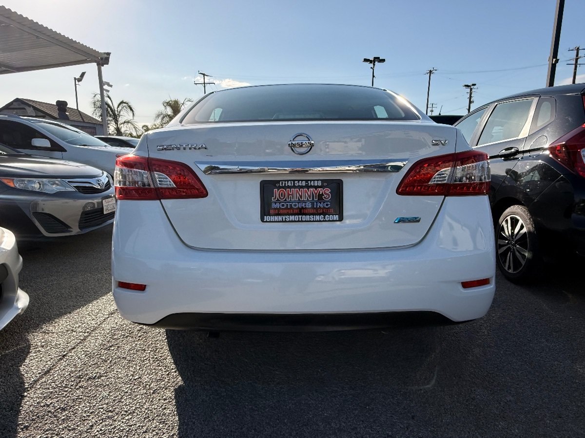 Used 2011 Nissan Sentra 2.0 SR FWD image 34