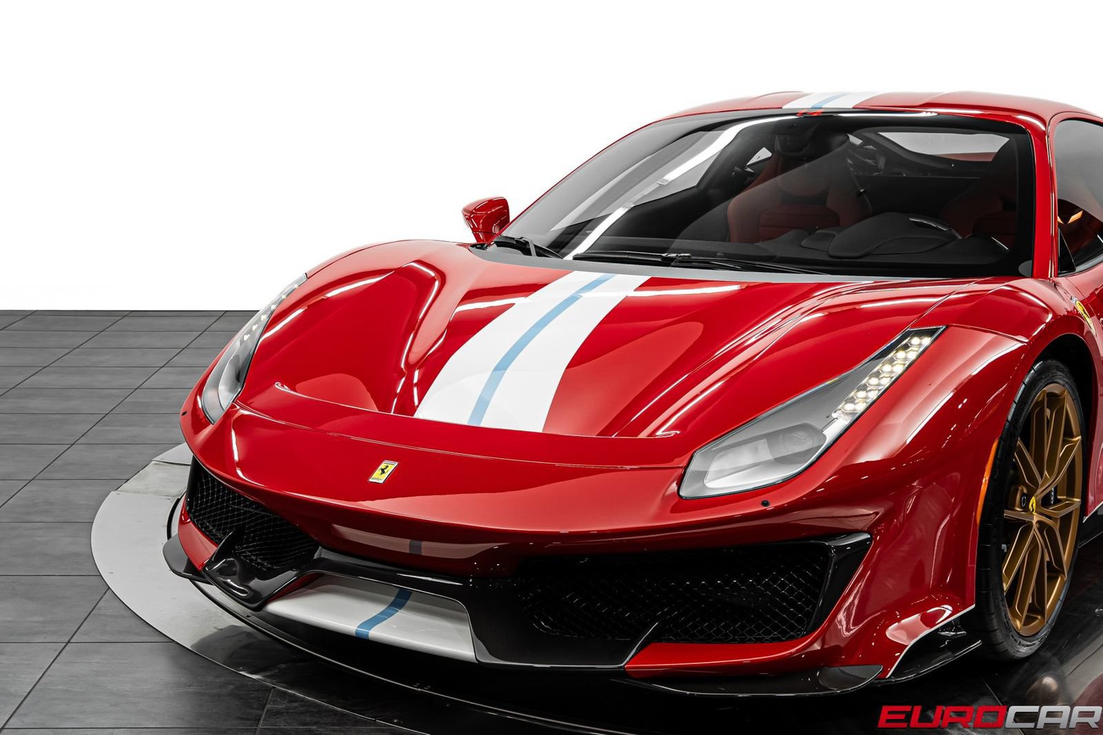 Used 2020 Ferrari 488 Pista Coupe RWD image 16