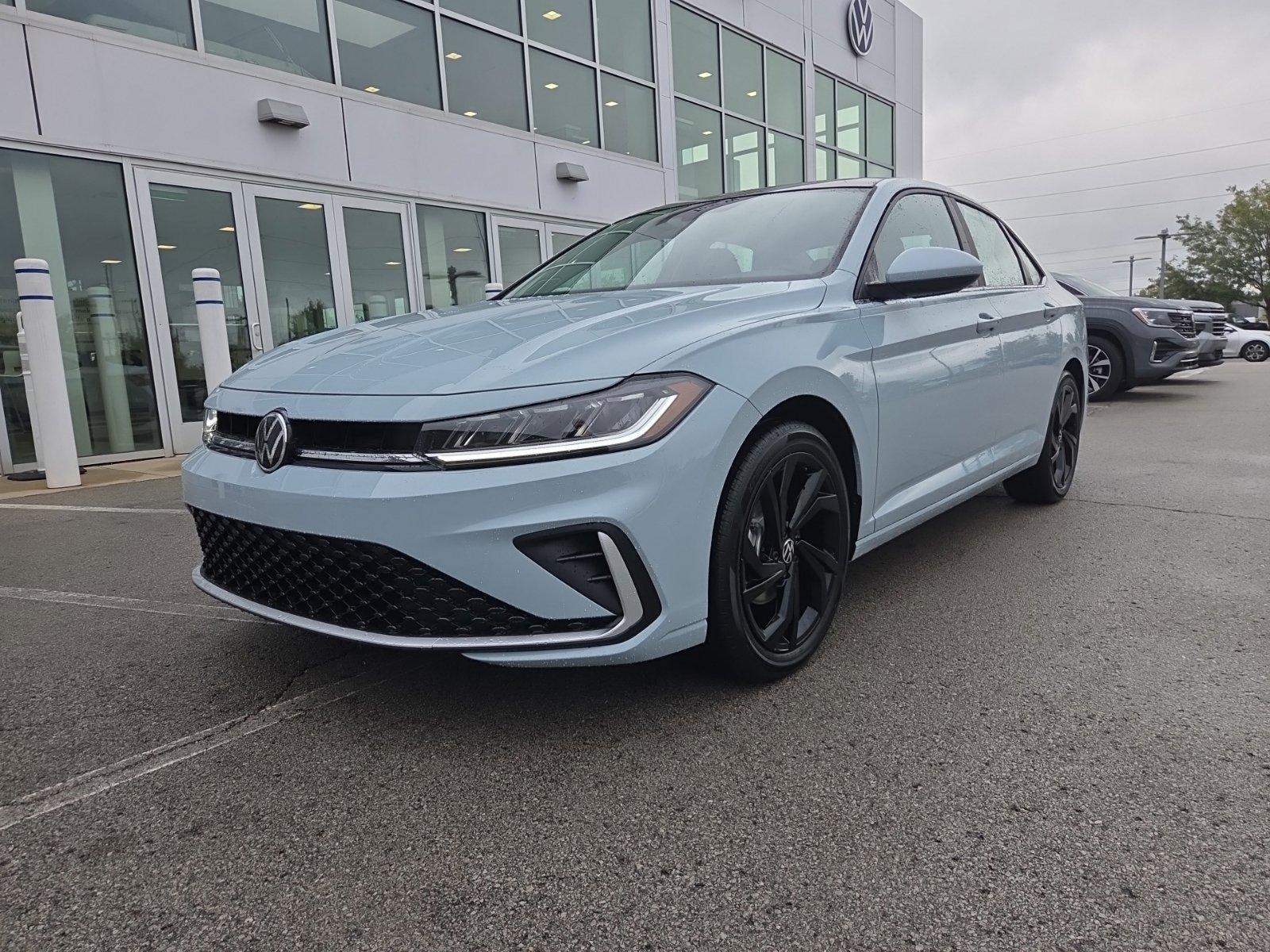 New 2027 Volkswagen Jetta SE FWD image 11