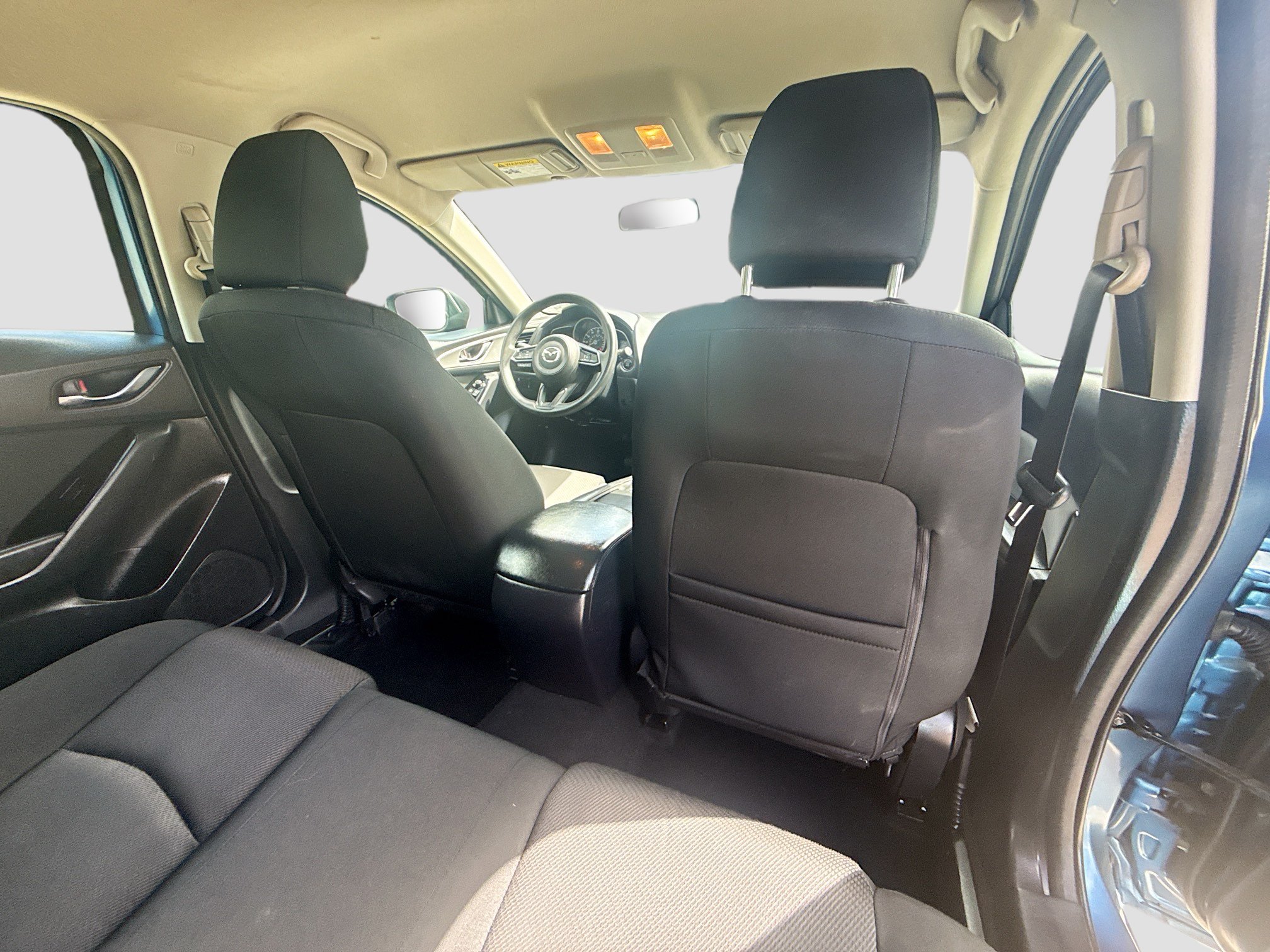 Used 2018 MAZDA MAZDA3 Sport FWD image 25