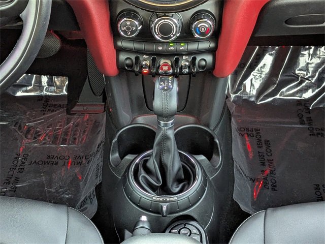 Used 2014 MINI Cooper 2-Door Hardtop image 21