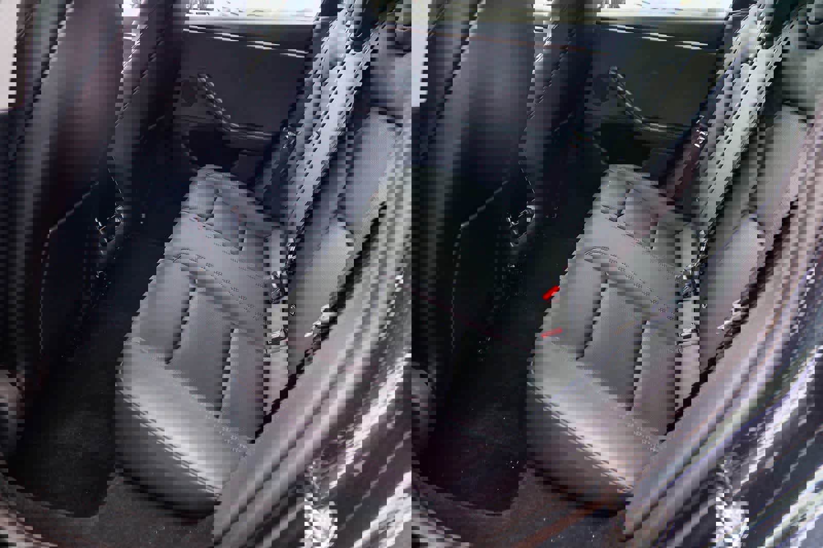 Used 2024 Tesla Model 3 Standard Range RWD image 18