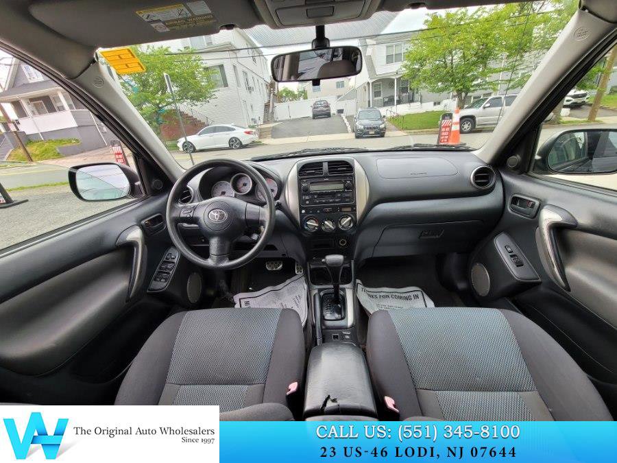 Used 2005 Toyota RAV4 4WD image 9