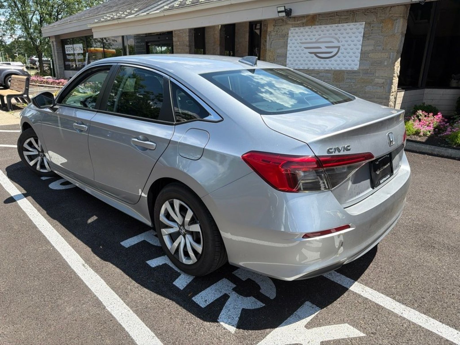 Used 2023 Honda Civic LX image 8
