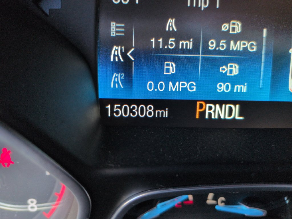 Used 2018 Ford Focus SE w/ SE Appearance Package FWD image 17