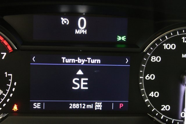 Certified 2022 Cadillac XT4 Luxury w/ Cold Weather Package image 12