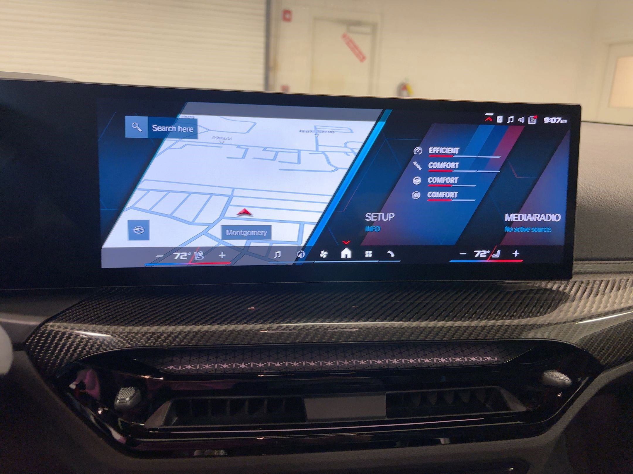 Used 2025 BMW M2 w/ Lighting Package image 22