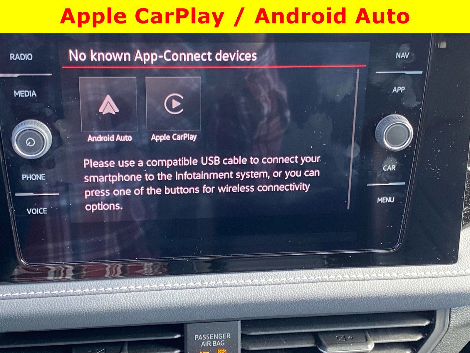 Used 2025 Volkswagen Jetta SEL image 12