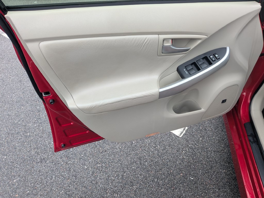 Used 2013 Toyota Prius Four FWD image 8