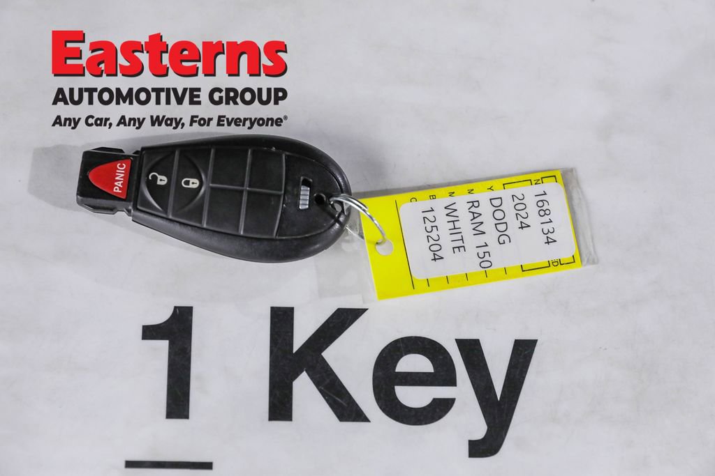 Used 2024 RAM 1500 Classic SLT image 9