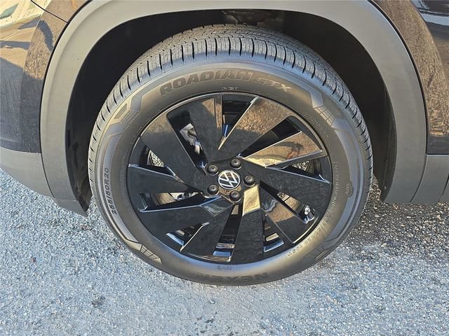 New 2026 Volkswagen Atlas SE image 6