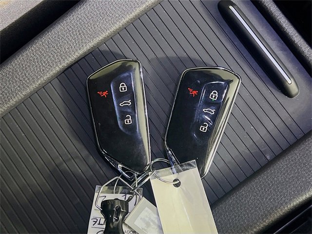 Used 2021 Volkswagen ID.4 Pro image 32