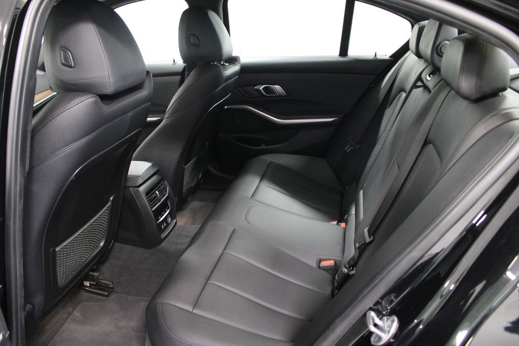 Used 2019 BMW 330i 330i w/ Convenience Package image 17