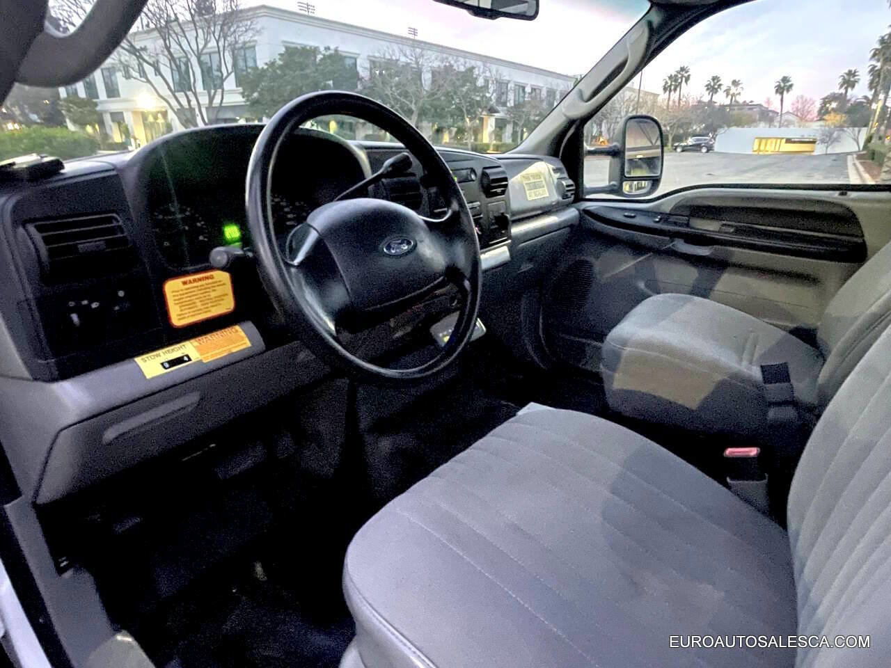 Used 2006 Ford F450 4X2 2dr Regular Cab 140.8 200. image 20
