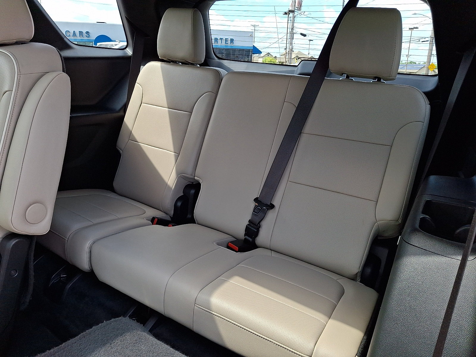 Certified 2023 Chevrolet Traverse Premier FWD image 11