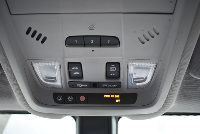 Used 2018 Chevrolet Equinox LT FWD image 33
