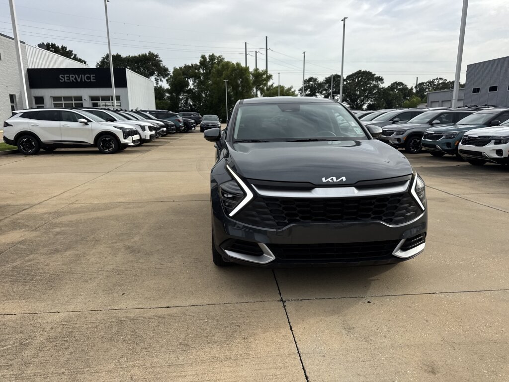 Certified 2024 Kia Sportage LX FWD image 9