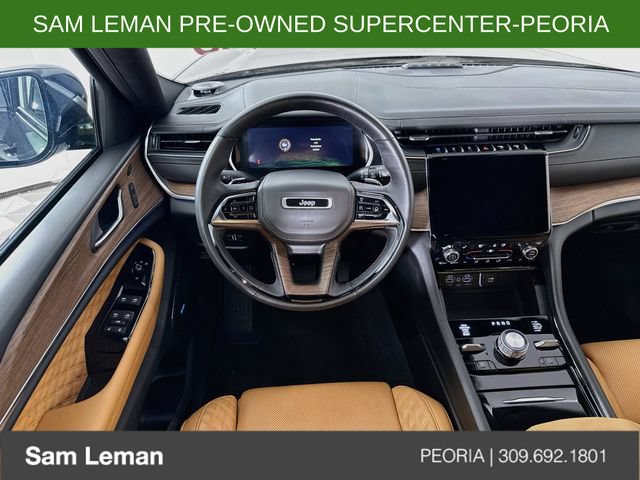 Used 2022 Jeep Grand Cherokee Summit w/ Luxury Tech Group V AWD/4WD image 23