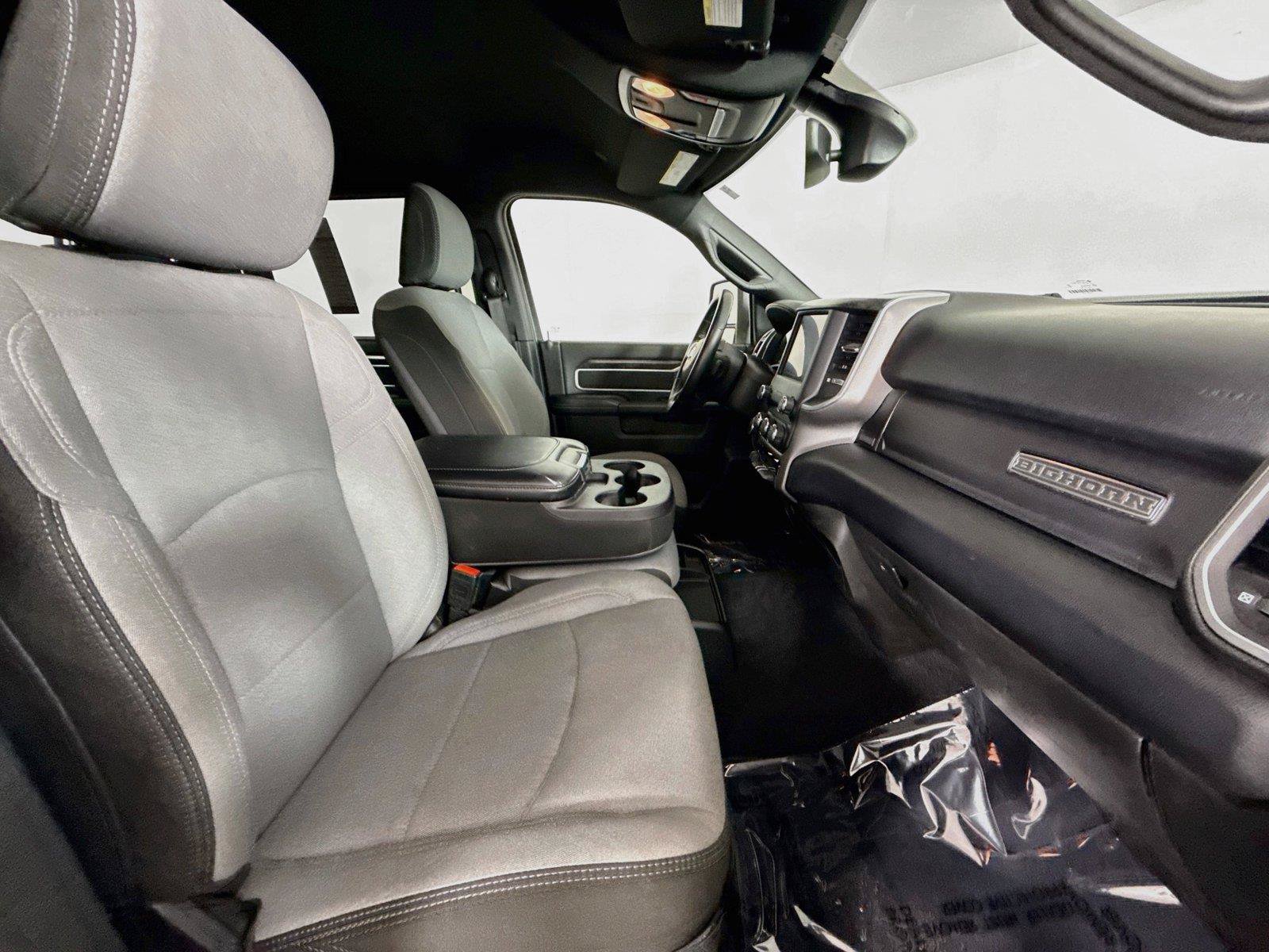 Used 2024 RAM 2500 Big Horn AWD/4WD image 37