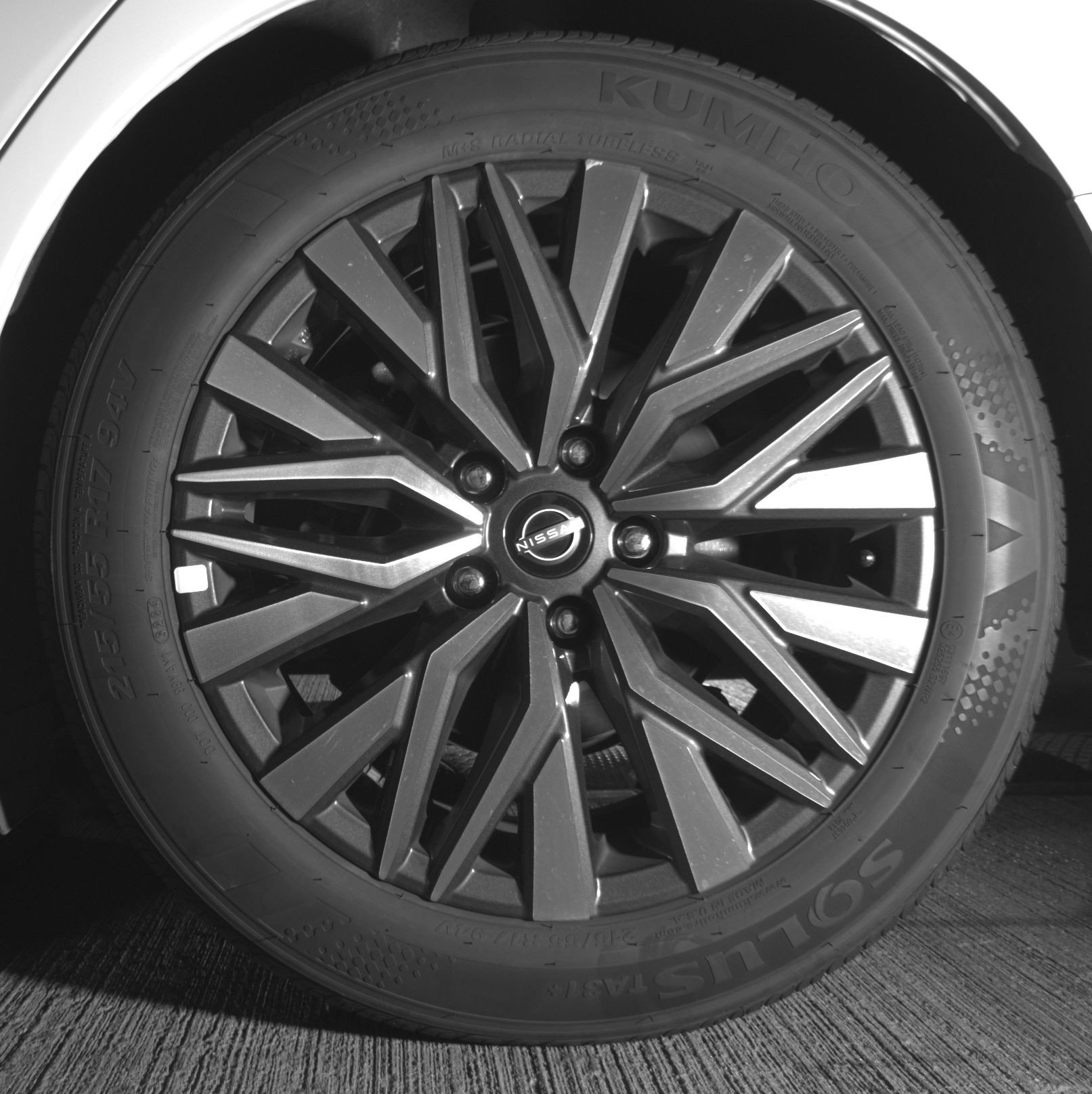 Used 2025 Nissan Altima 2.5 SV image 14