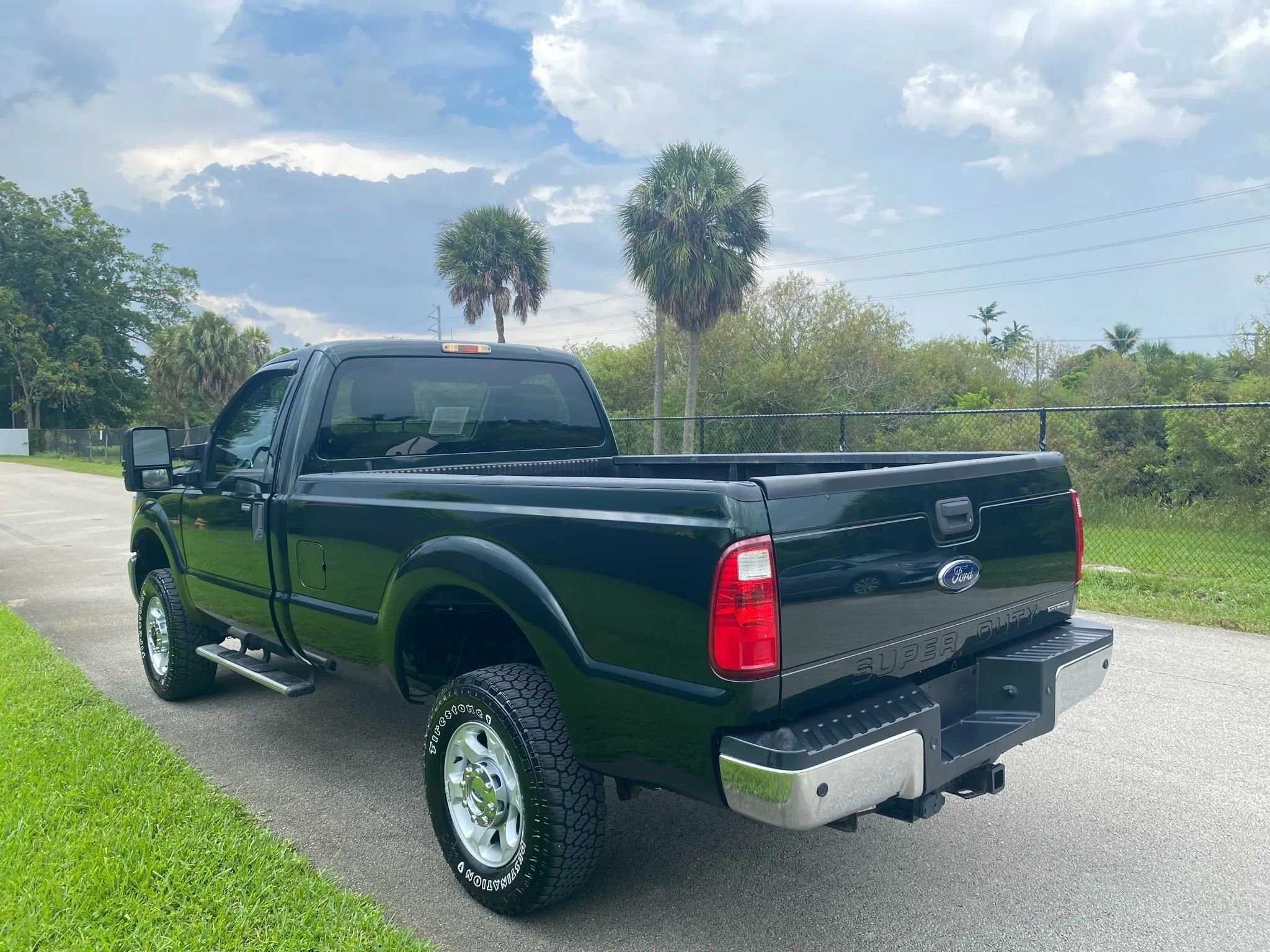 Used 2016 Ford F350 XLT image 7
