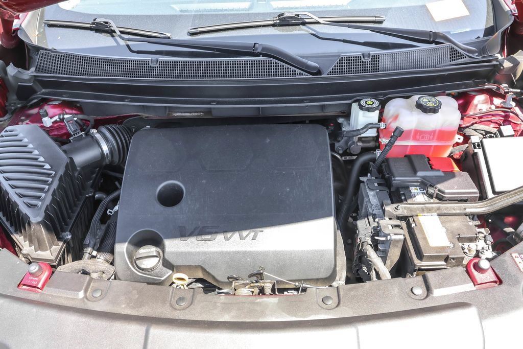 Used 2020 Chevrolet Traverse LT AWD/4WD image 40