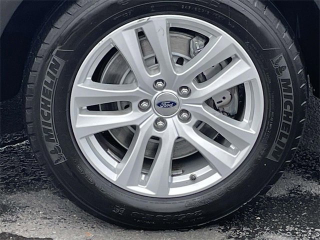 Used 2018 Ford Explorer XLT w/ Equipment Group 201A image 36