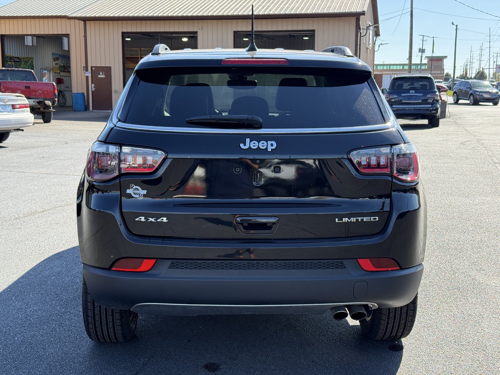 Used 2022 Jeep Compass Limited AWD/4WD image 7