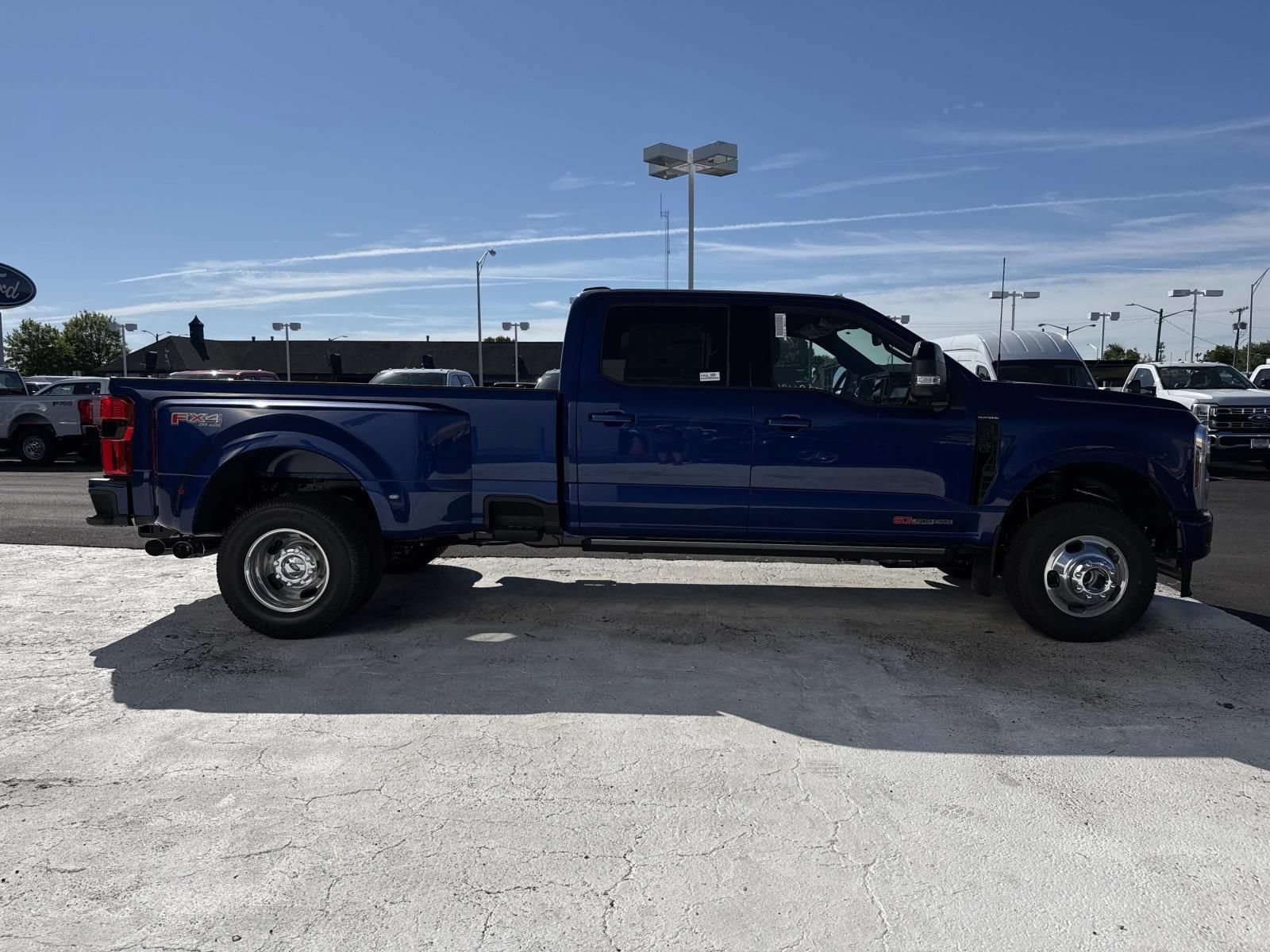 New 2026 Ford F350 Platinum AWD/4WD image 2