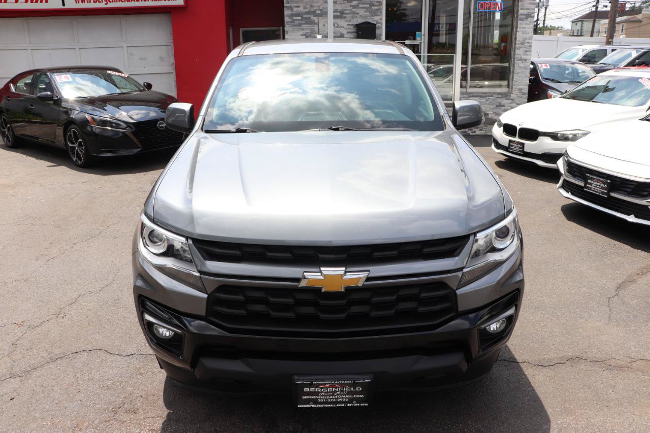 Used 2022 Chevrolet Colorado LT w/ LPO, Tonneau and Step Package AWD/4WD image 9