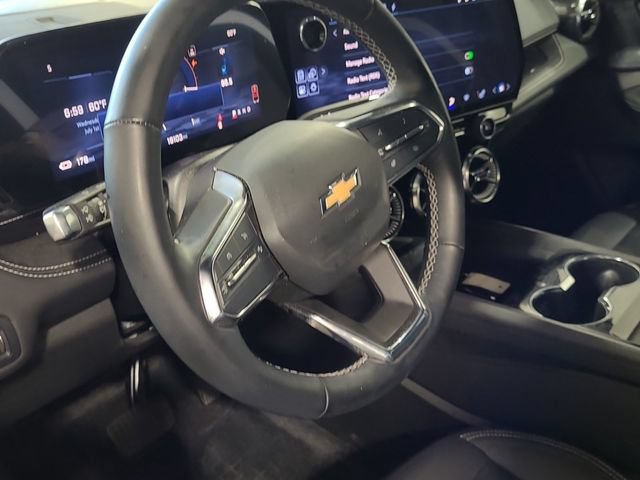 Used 2024 Chevrolet Blazer EV LT AWD/4WD image 11