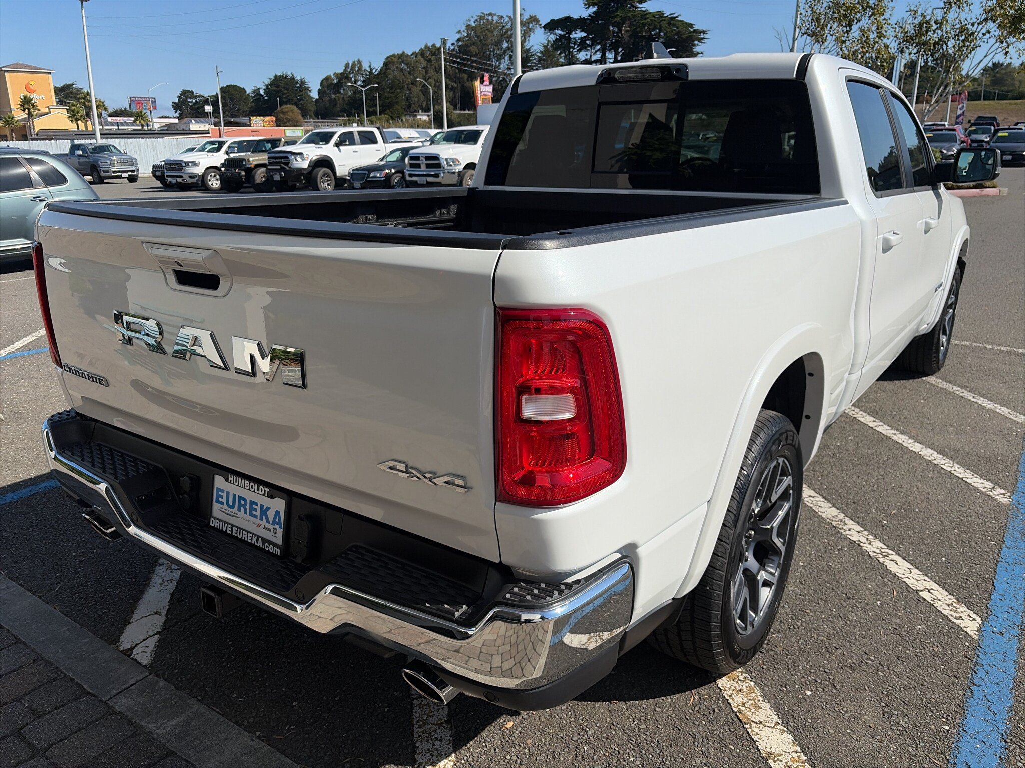 New 2026 RAM 1500 Laramie w/ Advanced Safety Group II AWD/4WD image 15