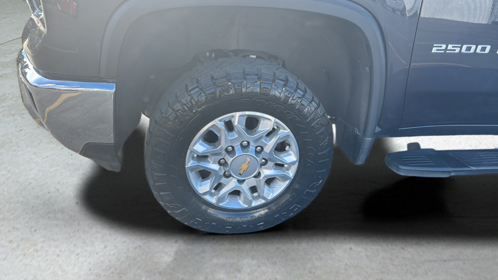 Used 2024 Chevrolet Silverado 2500 LTZ w/ LTZ Plus Package AWD/4WD image 22