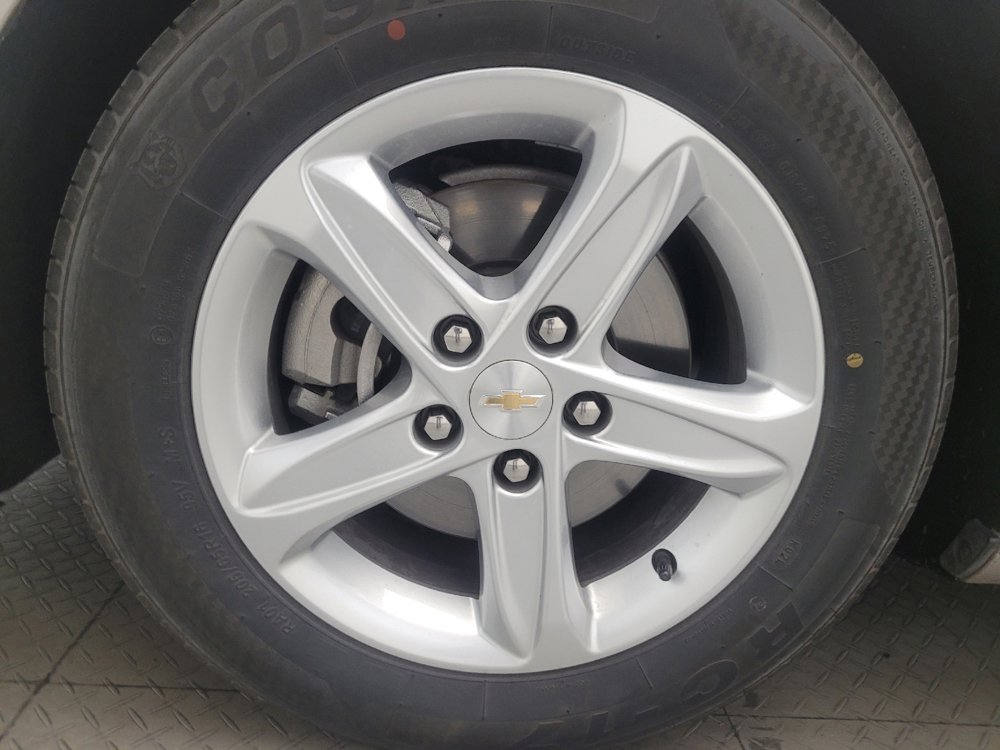 Used 2024 Chevrolet Malibu LS FWD image 31
