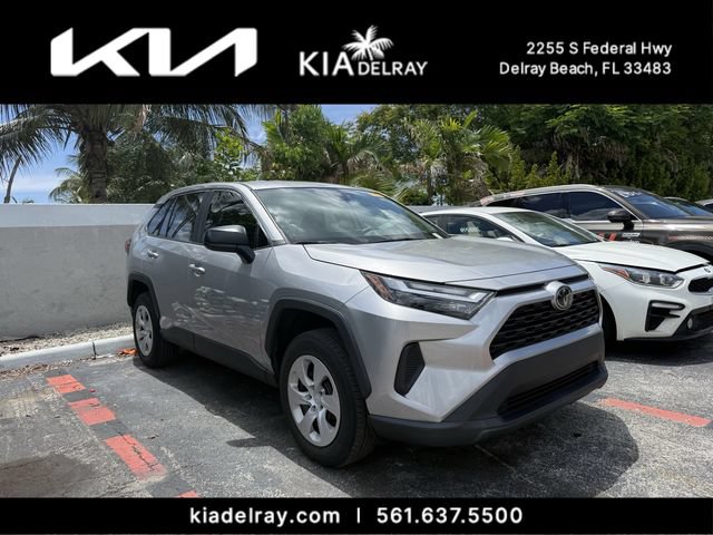 Used 2023 Toyota RAV4 LE FWD image 6
