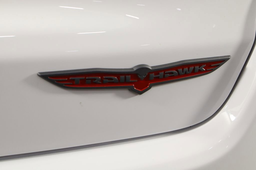 Used 2024 Jeep Compass Trailhawk AWD/4WD image 45