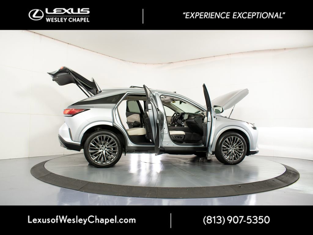 Used 2023 Lexus RX 350 FWD w/ Cold Area Package image 18