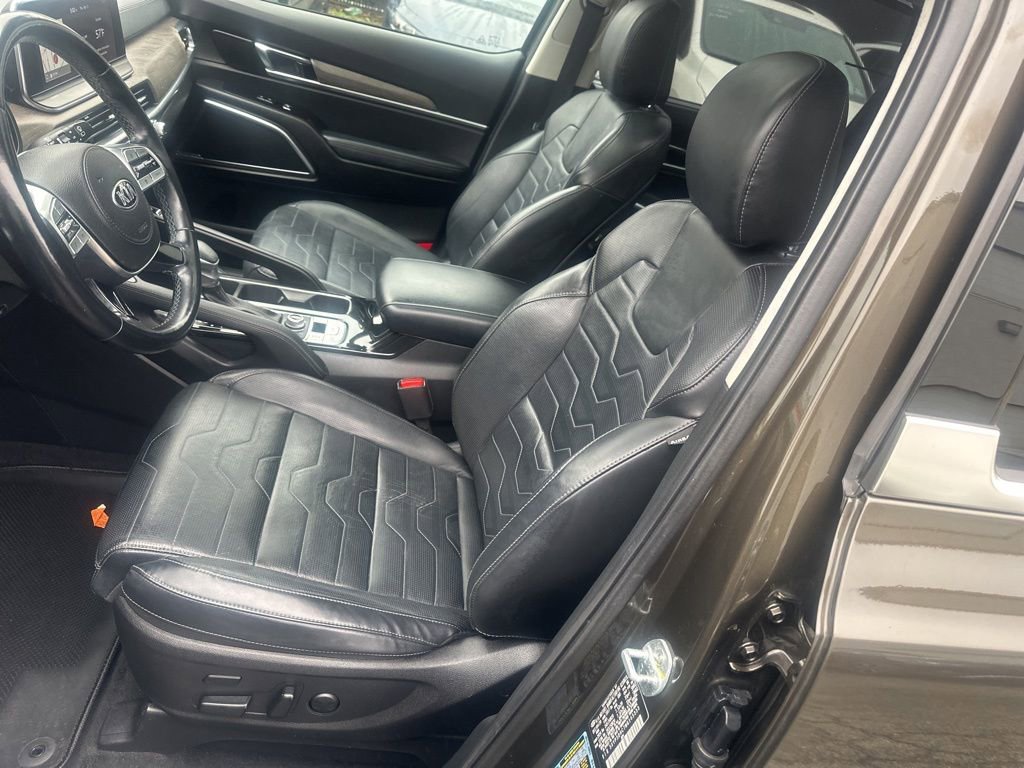 Used 2021 Kia Telluride SX w/ SX Prestige Package image 13